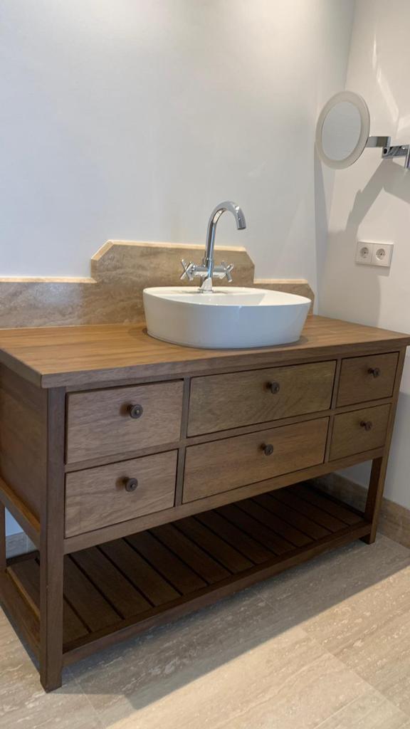 Mueble de Baño Iroko